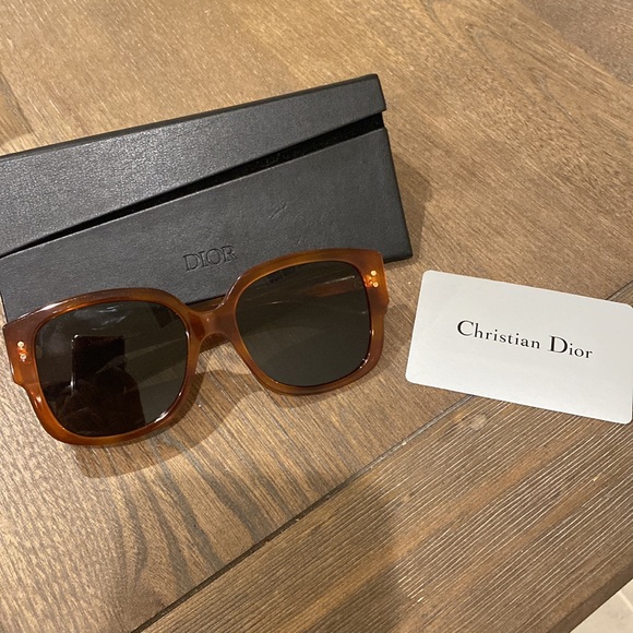 Dior sunglasses - Picture 5 of 11